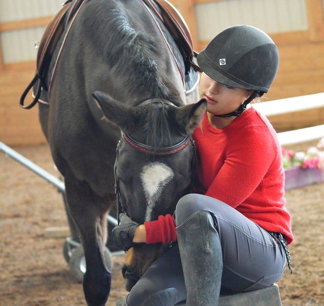 bonding with a horse
